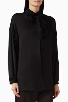 أسود