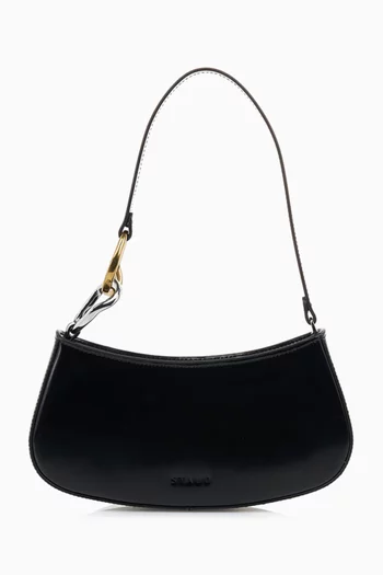Ollie Shoulder Bag in Leather
