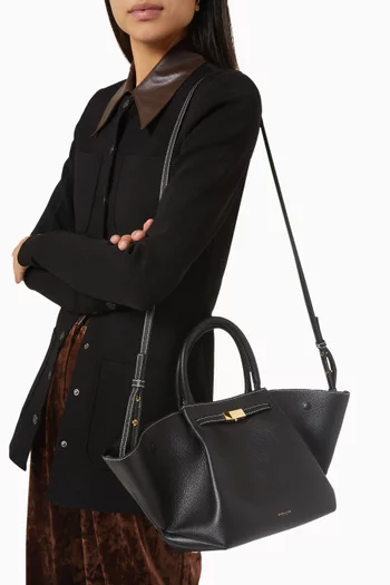 The Midi New York Tote Bag in Grained Leather