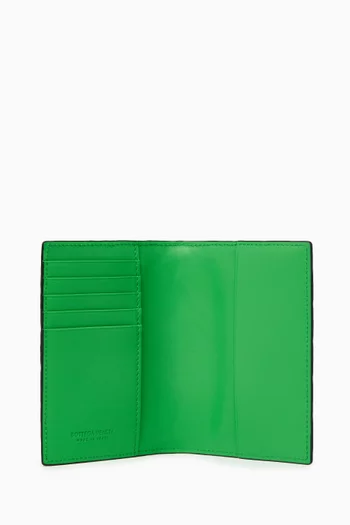 Passport Case in Intrecciato Leather