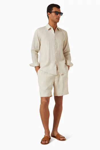 Shorts in Linen