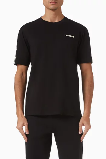 Logo Tape T-shirt in Cotton