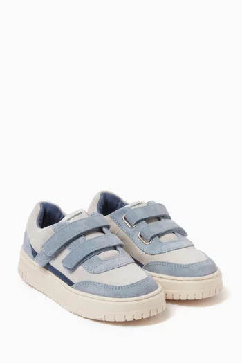 سنيكرز بشريط فيلكرو شمواه
