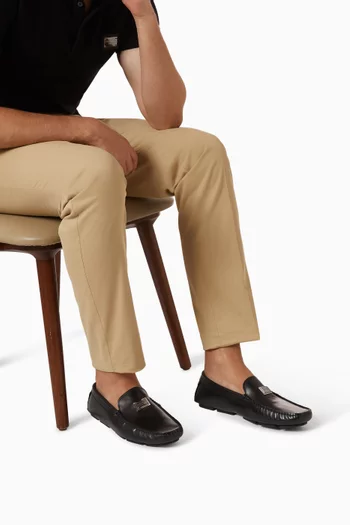 Logo Plate Loafers in Leather