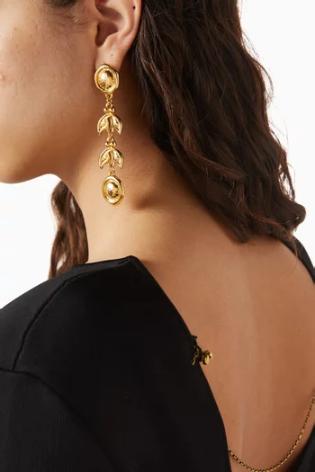 أقراط ستايلايزد بتصميم أوراق شجر فينتج من الثمانينيات