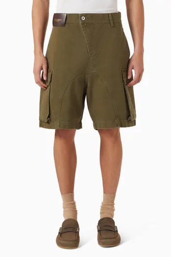 Twisted Patch Pocket Shorts in Cotton