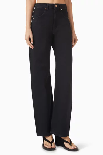 Ease Straight-leg Jeans in Denim