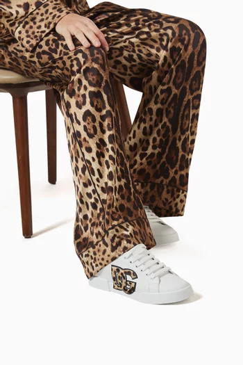 سنيكرز بورتوفينو جلد وشعر مهر