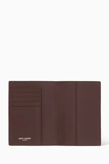 Tiny Cassandre Passport Case in Eel