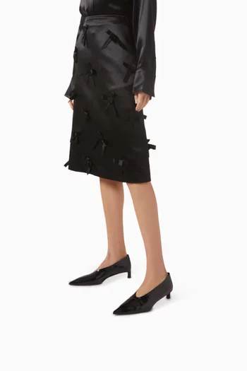 حذاء كلاسيك بكعب متوسط الارتفاع جلد