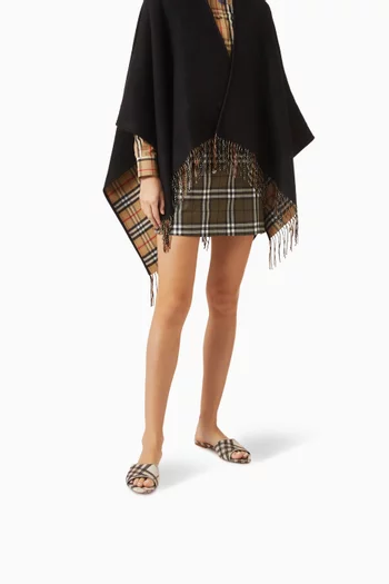 حذاء سلون مفتوح بنقشة مربعات قنب