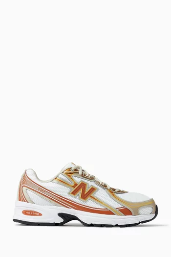 740 Sneakers in Mesh