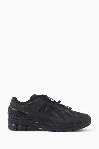 U1906X Sneakers