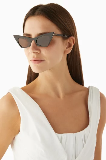 Cat-eye Sunglasses in Acetate