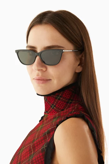 Cat-eye Sunglasses in Recycled Acetate