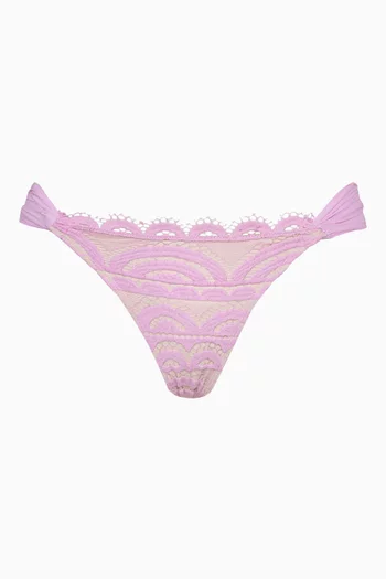 Fanned Bikini Briefs in Lace