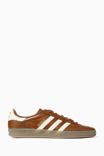 Gazelle Low-top Sneakers in Leather