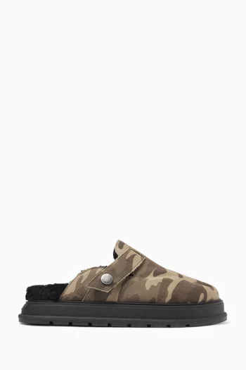 The Mule in Canvas