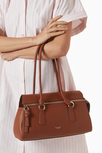 Bond Shoulder Bag in Leather