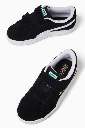 Classic Sneakers in Suede
