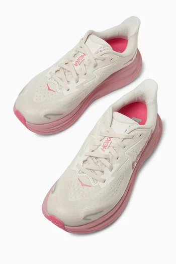 Clifton 10 Sneakers