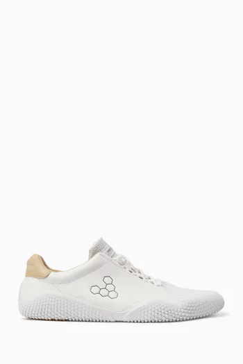 Motus Studio Sneakers in Suede