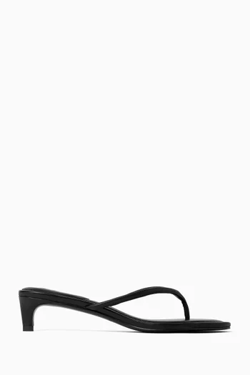 York 45 Thong Sandals in Leather