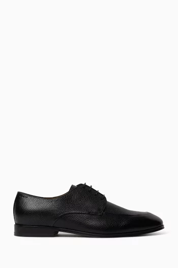 Regent Derby Shoes in Pebbled Leather