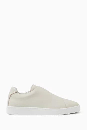 AUR3 Sneakers in Grained Leather