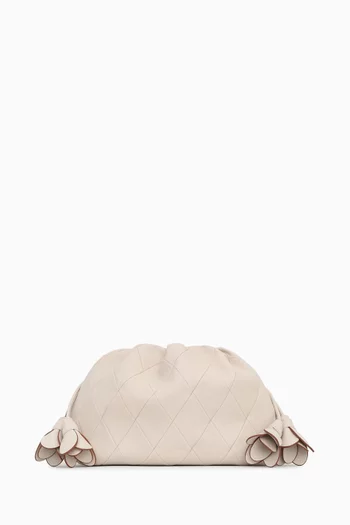 Medium Cloud 91 Clutch in Nappa Leather