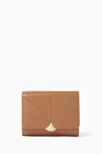 Divas' Dream Compact Wallet in Leather