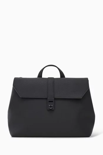 Hug Buckle 3-in-1 Bag in Calfskin