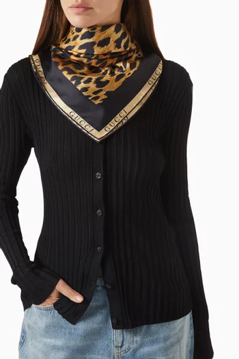 Printed Scarf in Silk Twill