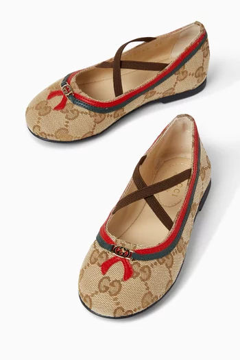 Ballet Flats in Canvas