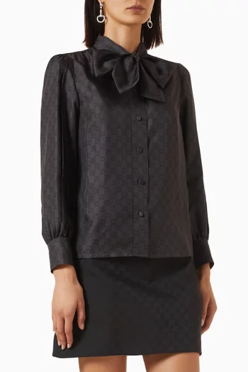 GG Print Bow Shirt in Silk Twill