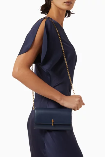 Bettina Wallet on Chain in Leather