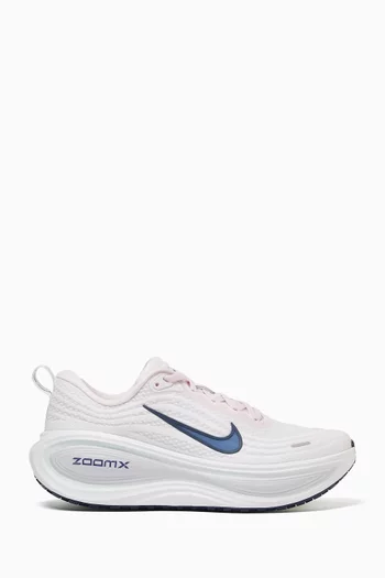 Vomero Plus Sneakers
