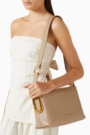Medium Scene Shoulder Bag in Leather