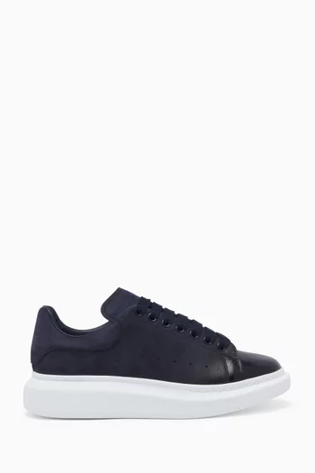 Oversized Sneakers in Suede