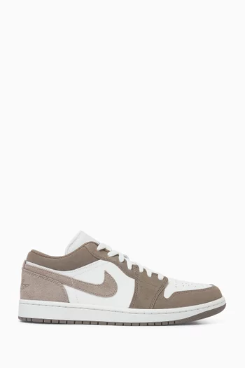 Air Jordan 1 Low Sneakers in Leather