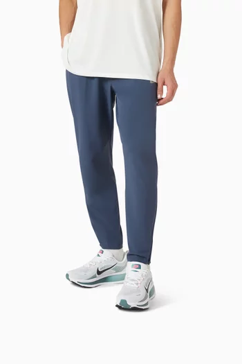 Vomero 18 Sneakers in Mesh