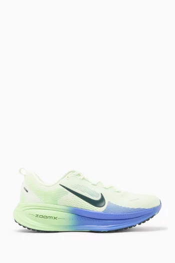 Vomero 18 Sneakers in Mesh