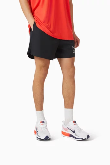 Vomero 18 Sneakers in Mesh