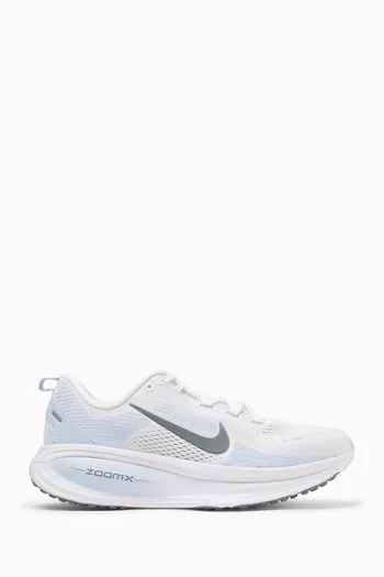 Vomero 18 Sneakers in Mesh