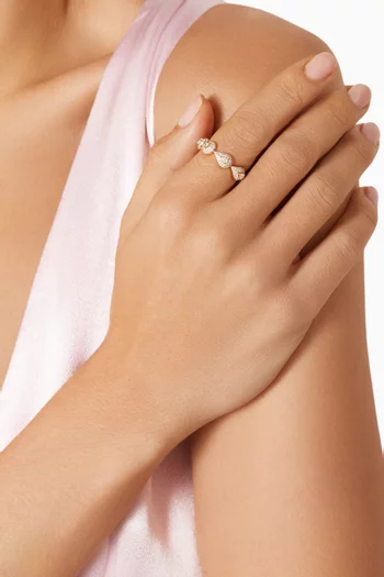 Diamond Ring in 18kt Gold