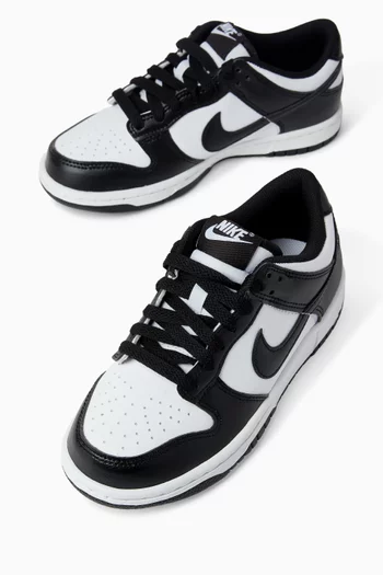 Dunk Low Sneakers