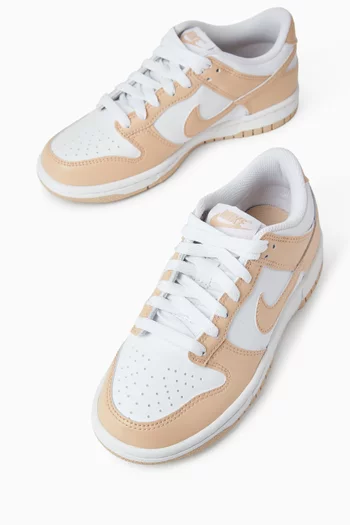 Dunk Low Sneakers