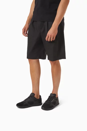 Lightweight Runner Sneakers in Mesh