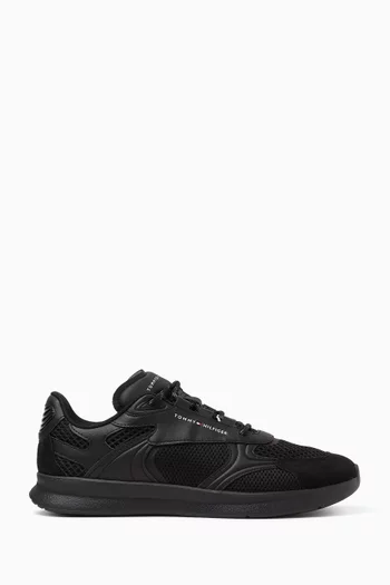 Lightweight Runner Sneakers in Mesh