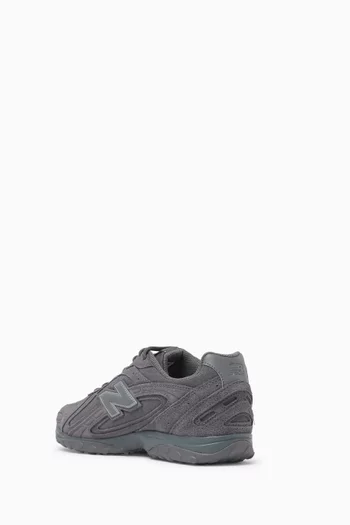 204L Sneakers in Suede